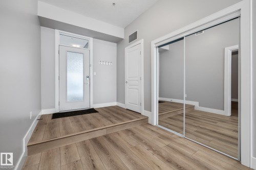 #114 10531 117 St Nw, Edmonton, AB - Indoor Photo Showing Other Room