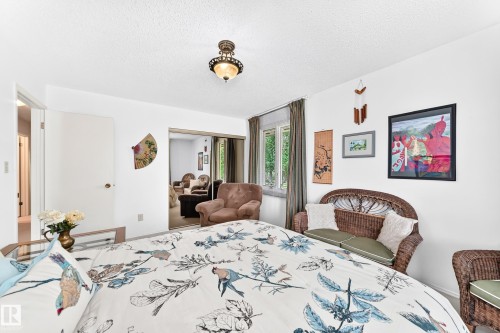 #24 25507 Twp Road 512 A, Rural Parkland County, AB - Indoor Photo Showing Bedroom