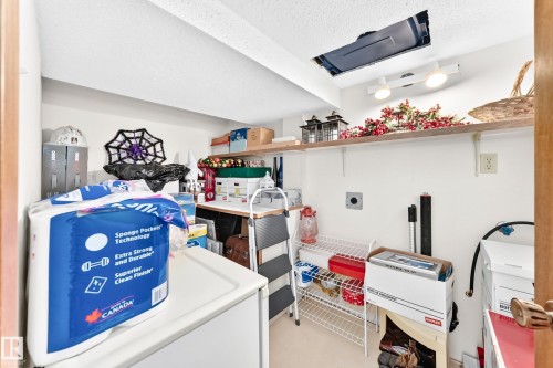 #24 25507 Twp Road 512 A, Rural Parkland County, AB - Indoor Photo Showing Laundry Room