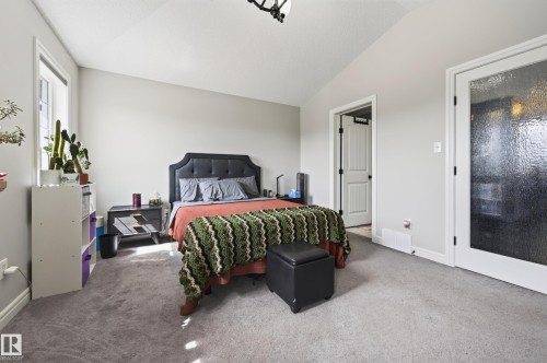 58 Woodbridge Link, Fort Saskatchewan, AB - Indoor Photo Showing Bedroom