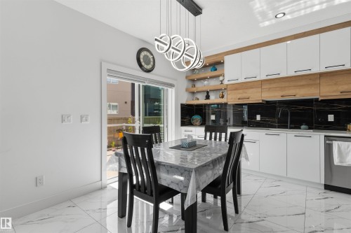 1809 18A Avenue Nw, Edmonton, AB - Indoor Photo Showing Dining Room