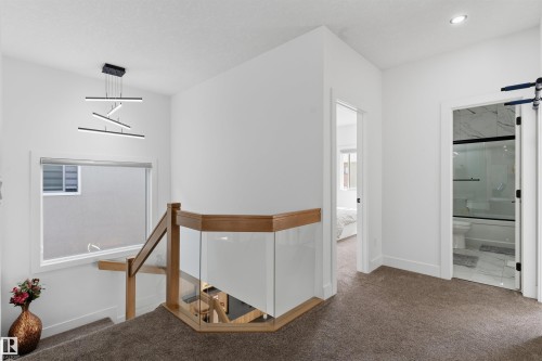 1809 18A Avenue Nw, Edmonton, AB - Indoor Photo Showing Other Room
