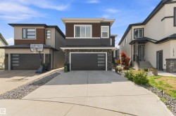1809 18A Avenue NW  Edmonton, AB T6T 2M9