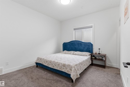 1809 18A Avenue Nw, Edmonton, AB - Indoor Photo Showing Bedroom