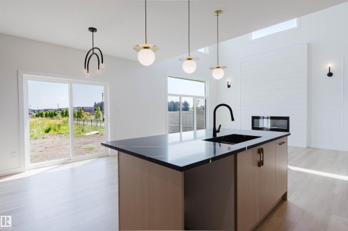 3327 Chernowski Way Sw, Edmonton, AB - Indoor Photo Showing Kitchen With Upgraded Kitchen