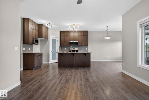 7341 Armour Crescent Sw, Edmonton, AB - Indoor Photo Showing Kitchen