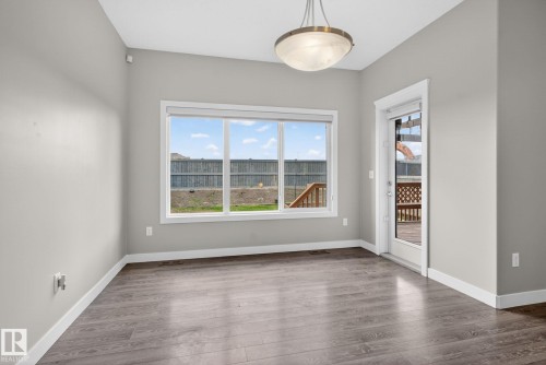 7341 Armour Crescent Sw, Edmonton, AB - Indoor Photo Showing Other Room