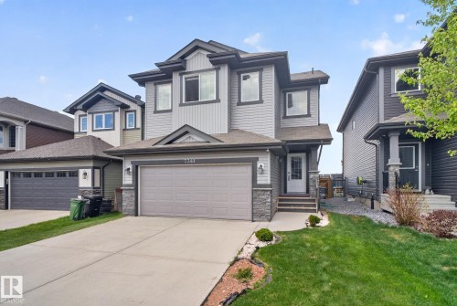 7341 Armour Crescent Sw, Edmonton, AB - Outdoor With Facade