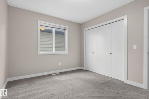 7341 Armour Crescent Sw, Edmonton, AB - Indoor Photo Showing Other Room