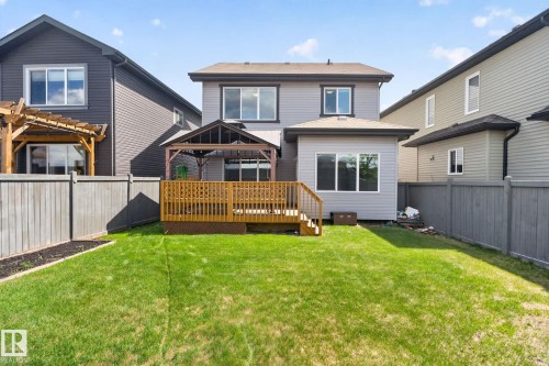 7341 Armour Crescent Sw, Edmonton, AB - Outdoor