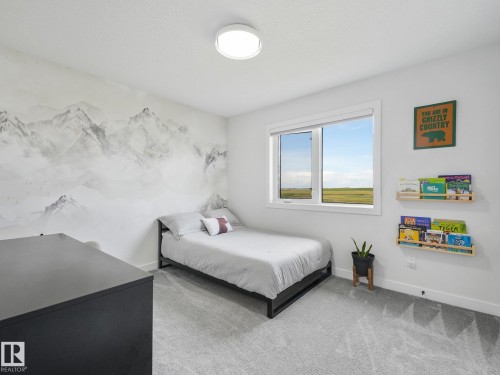 34 Edgefield Way, St. Albert, AB - Indoor Photo Showing Bedroom