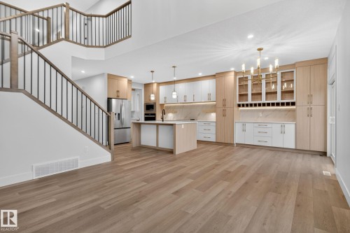 15728 9 Street Ne, Edmonton, AB - Indoor Photo Showing Kitchen