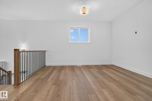 15728 9 Street Ne, Edmonton, AB - Indoor Photo Showing Other Room