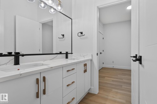 15728 9 Street Ne, Edmonton, AB - Indoor Photo Showing Bathroom