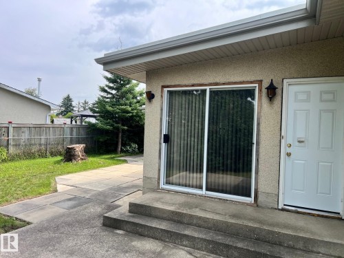 9536 151 Avenue Nw, Edmonton, AB - Outdoor With Exterior