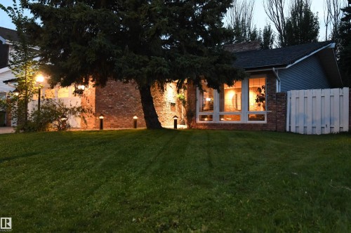572 Lessard Drive Nw, Edmonton, AB - Outdoor