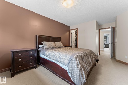 45 Meadowview Court, Spruce Grove, AB - Indoor Photo Showing Bedroom