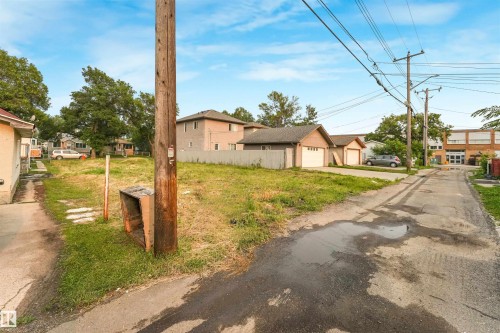 12120 95A Street Nw, Edmonton, AB 