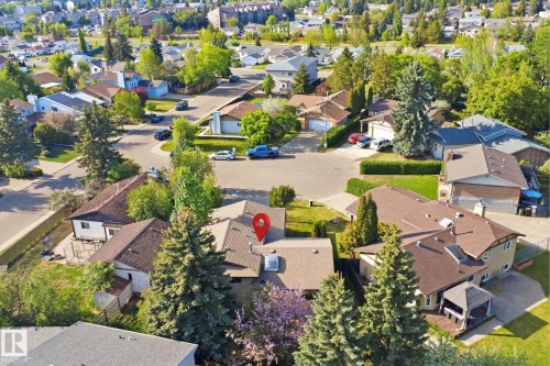2107 40 Street Nw, Edmonton, AB - Outdoor With View