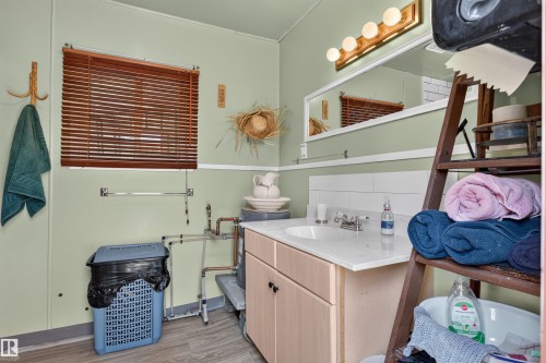 107 Idlehours Drive, Rural Barrhead County, AB - Indoor