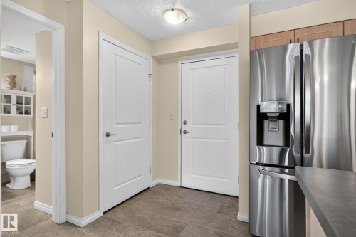 #317 11441 Ellerslie Rd Sw, Edmonton, AB - Indoor