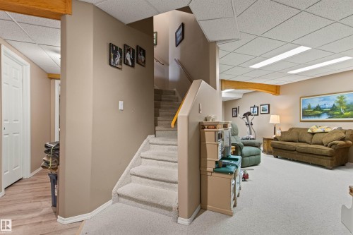 627 Wotherspoon Close Nw, Edmonton, AB - Indoor