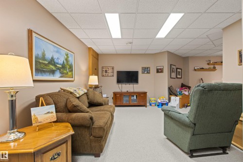 627 Wotherspoon Close Nw, Edmonton, AB - Indoor