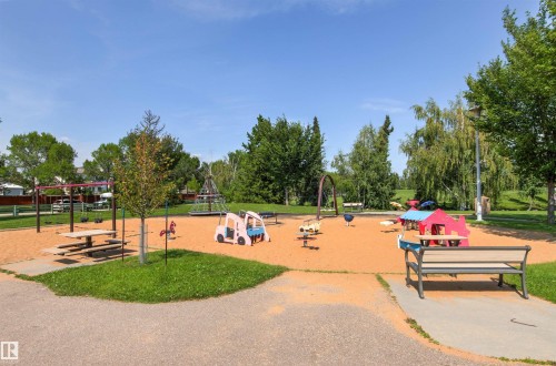 627 Wotherspoon Close Nw, Edmonton, AB - Outdoor