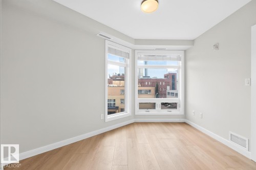 #405 10388 105 St Nw, Edmonton, AB - Indoor