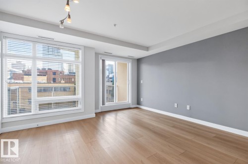 #405 10388 105 St Nw, Edmonton, AB - Indoor Photo Showing Other Room
