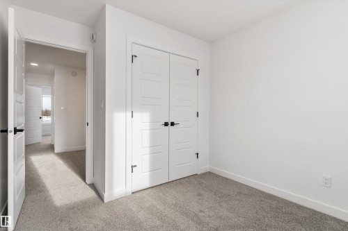 1068 Mcleod Avenue, Spruce Grove, AB - Indoor Photo Showing Other Room