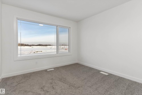 1068 Mcleod Avenue, Spruce Grove, AB - Indoor Photo Showing Other Room