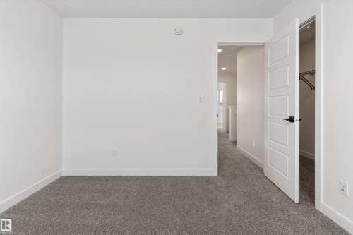 1068 Mcleod Avenue, Spruce Grove, AB - Indoor Photo Showing Other Room