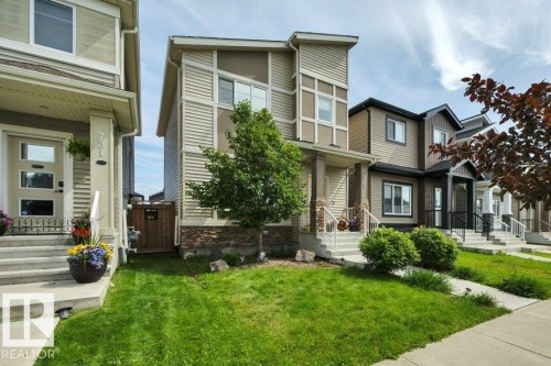 729 Berg Loop, Leduc, AB - Outdoor With Facade