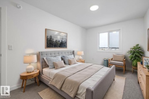 19051 20 Avenue Nw, Edmonton, AB - Indoor Photo Showing Bedroom