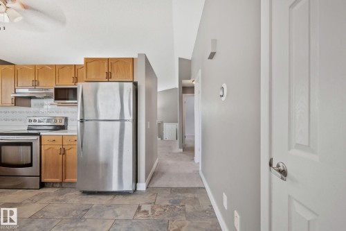 867 Blacklock Way Sw, Edmonton, AB - Indoor Photo Showing Kitchen With Stainless Steel Kitchen