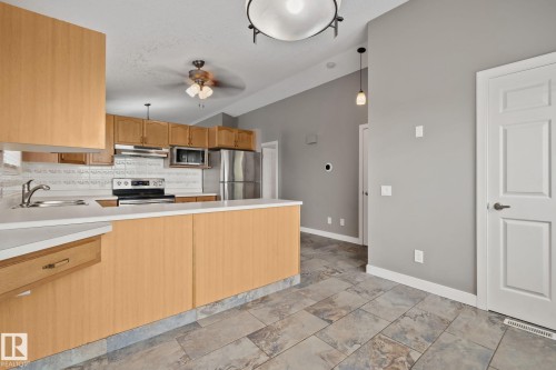 867 Blacklock Way Sw, Edmonton, AB - Indoor Photo Showing Kitchen