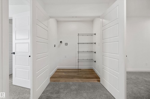 20820 40 Avenue Nw, Edmonton, AB - Indoor Photo Showing Other Room