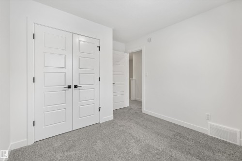 20820 40 Avenue Nw, Edmonton, AB - Indoor Photo Showing Other Room