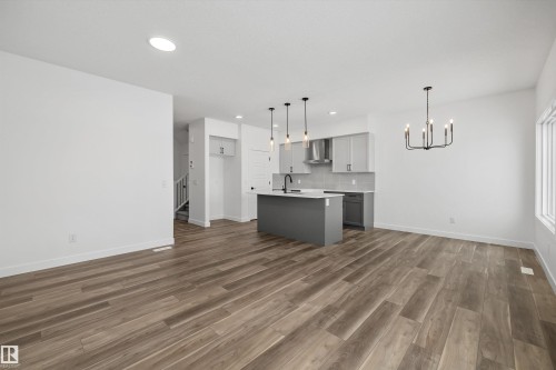 18931 28 Avenue Nw, Edmonton, AB - Indoor Photo Showing Kitchen