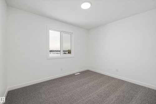 18931 28 Avenue Nw, Edmonton, AB - Indoor Photo Showing Other Room