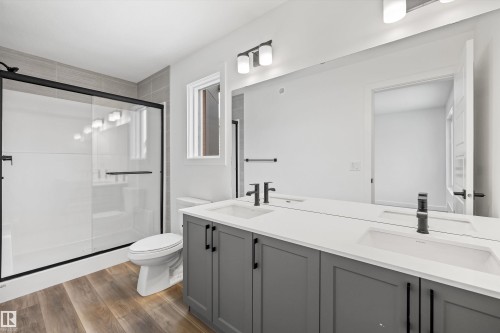 18931 28 Avenue Nw, Edmonton, AB - Indoor Photo Showing Bathroom