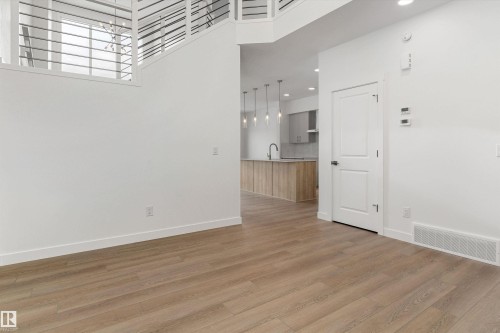 18927 28 Avenue Nw, Edmonton, AB - Indoor Photo Showing Other Room