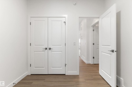 18927 28 Avenue Nw, Edmonton, AB - Indoor Photo Showing Other Room