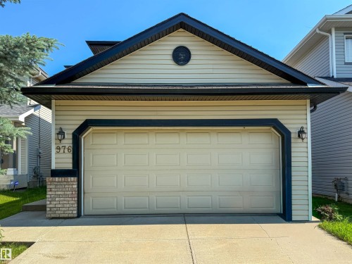 976 Rutherford Road Sw, Edmonton, AB - Outdoor