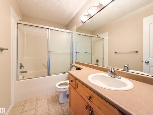 976 Rutherford Road Sw, Edmonton, AB - Indoor Photo Showing Bathroom