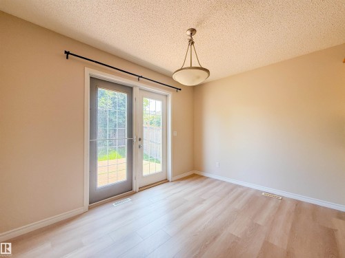 976 Rutherford Road Sw, Edmonton, AB - Indoor Photo Showing Other Room