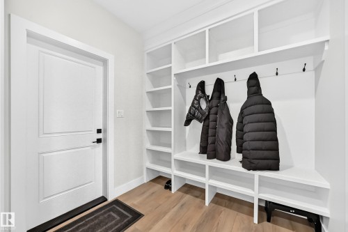 38 Avonlea Way, Spruce Grove, AB - Indoor Photo Showing Other Room
