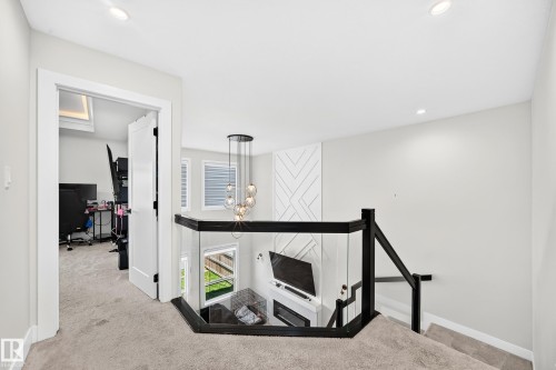 38 Avonlea Way, Spruce Grove, AB - Indoor Photo Showing Other Room