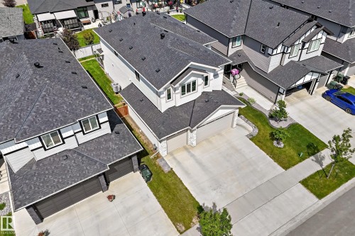 38 Avonlea Way, Spruce Grove, AB - Outdoor